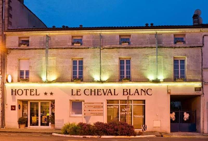 Cit'Hotel Le Cheval Blanc Cognac Centre Exterior photo