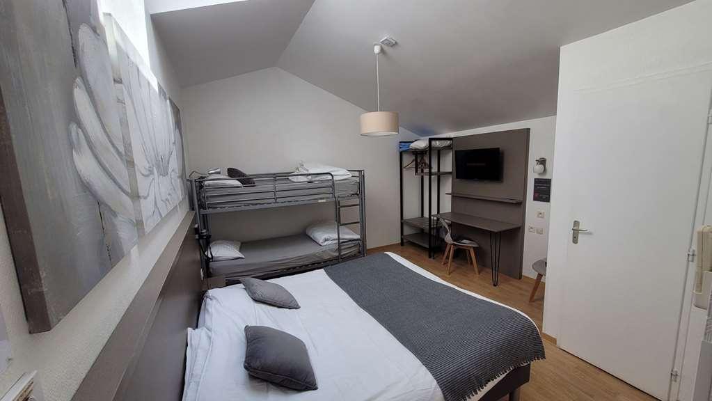 Cit'Hotel Le Cheval Blanc Cognac Centre Room photo